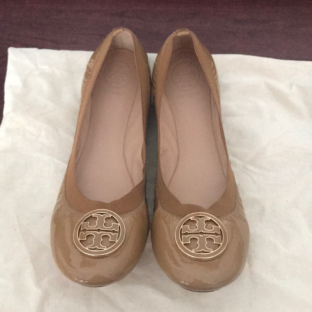 Tory Burch size 8 tan flats